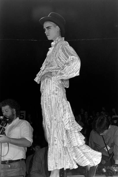 English Eccentrics 1985 'Signature' Print Linen Skirt Set