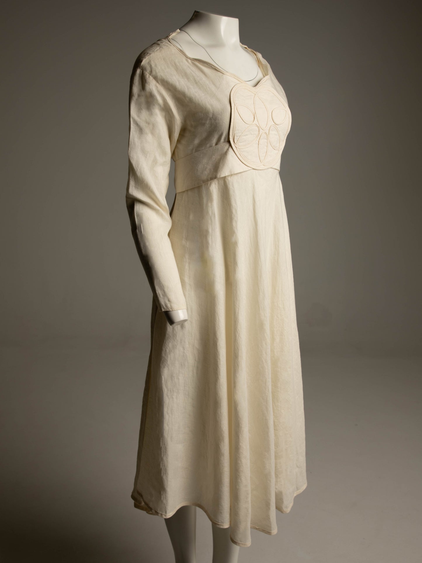 Kaat Tilley Cream Linen Dress with Leaf Detail.