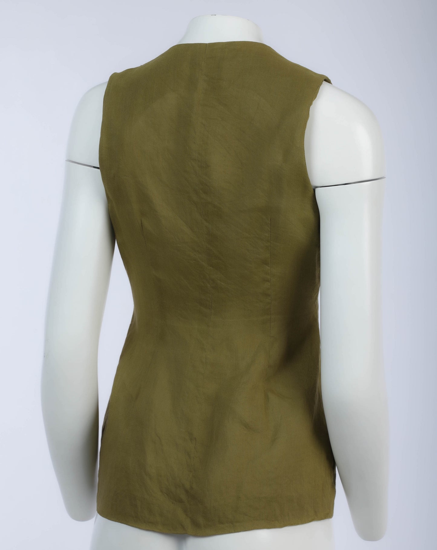 Sybilla Por Gibo Silk Linen Top With Metal Ear Closure