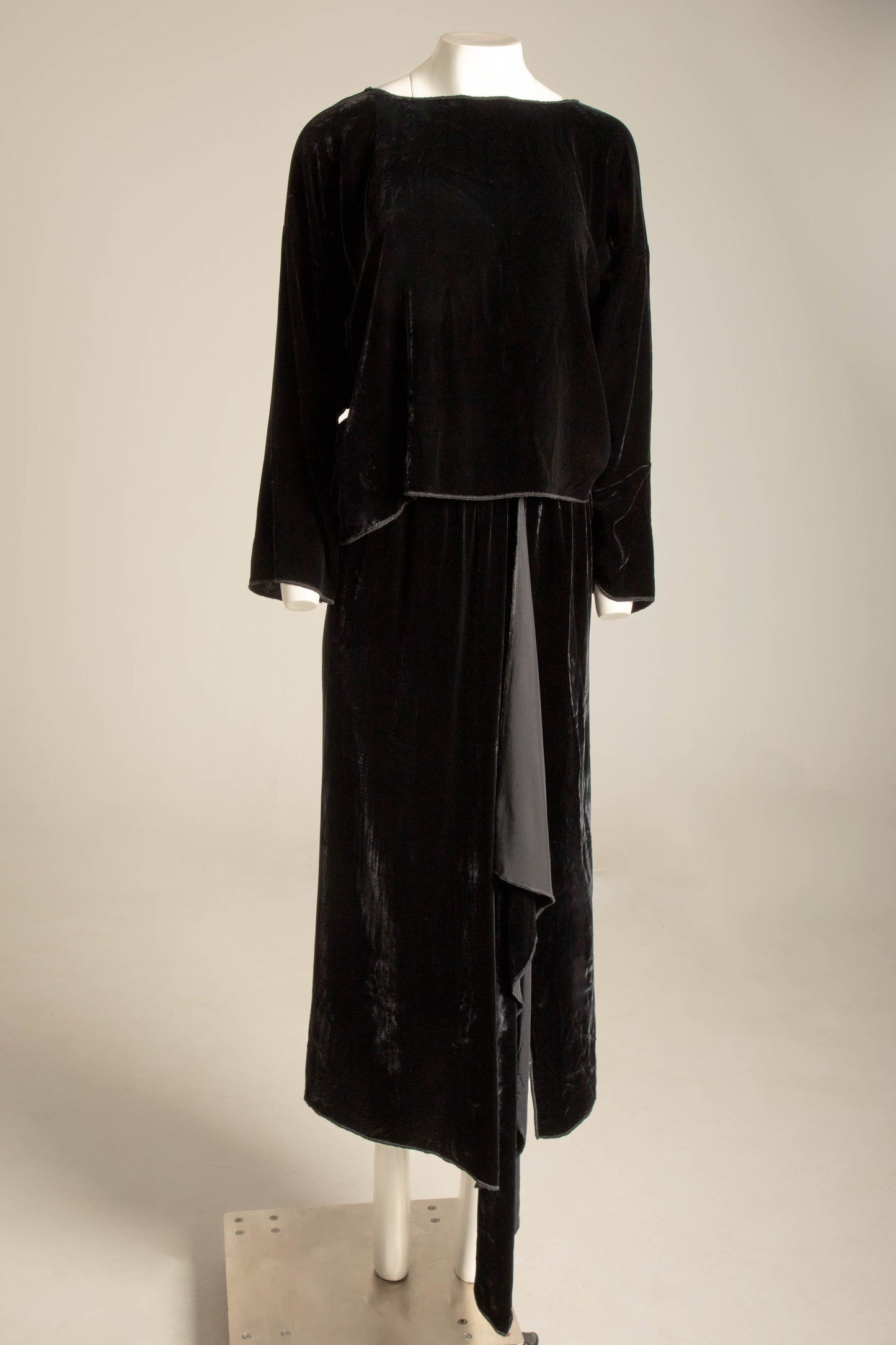 Zoran Black Velvet Three Piece Skirt Set