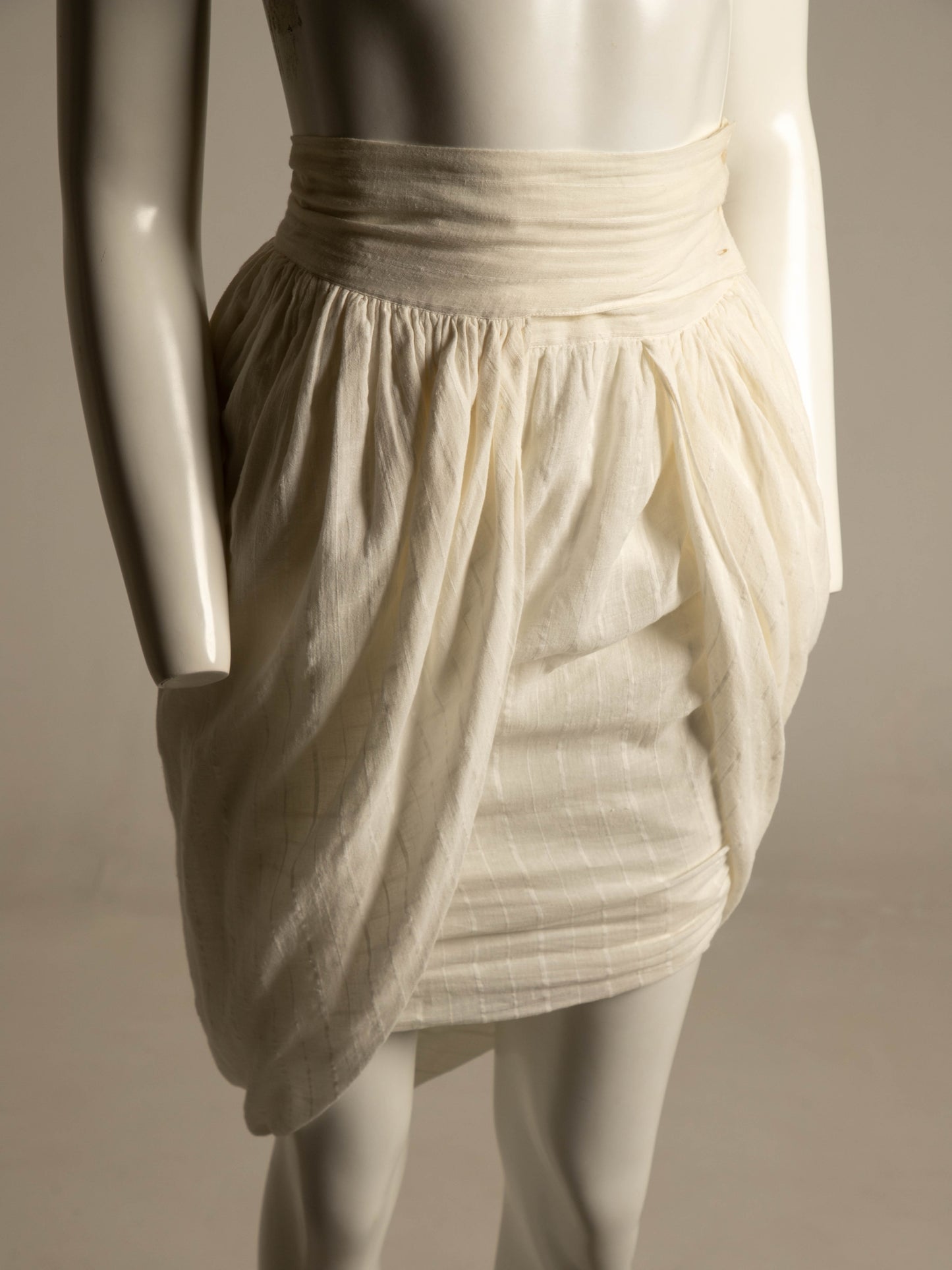 Romeo Gigli Creamy White Linen Layered Cocoon Skirt
