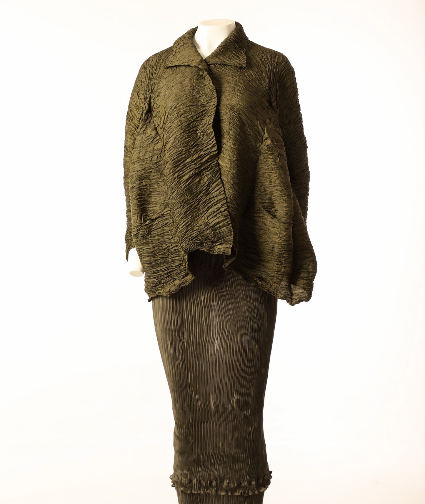 Shu Moriyama Dark Green Pleated jacket