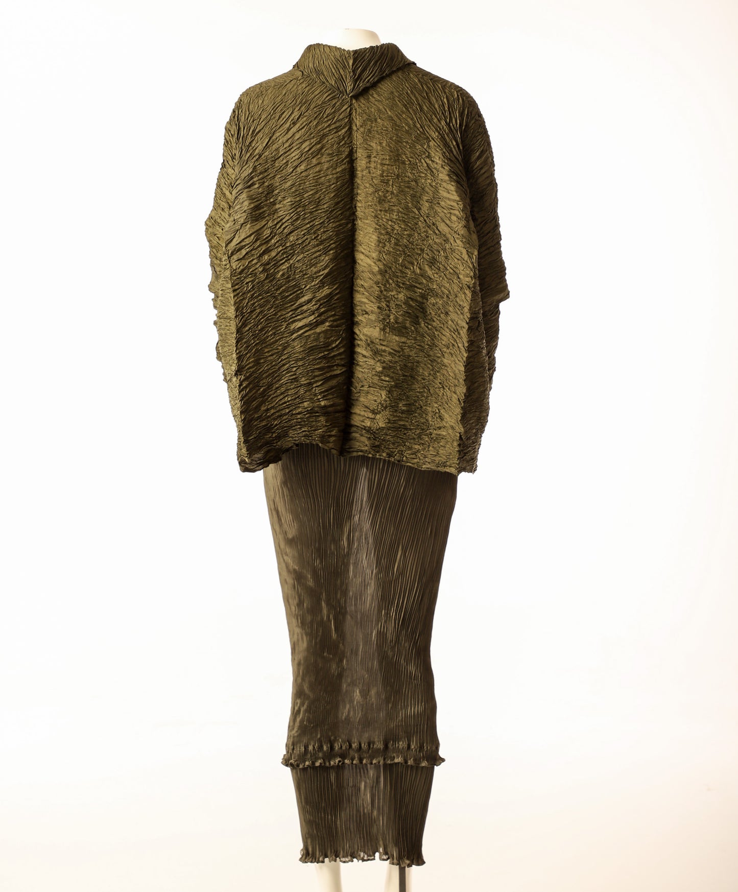 Shu Moriyama Dark Green Pleated jacket