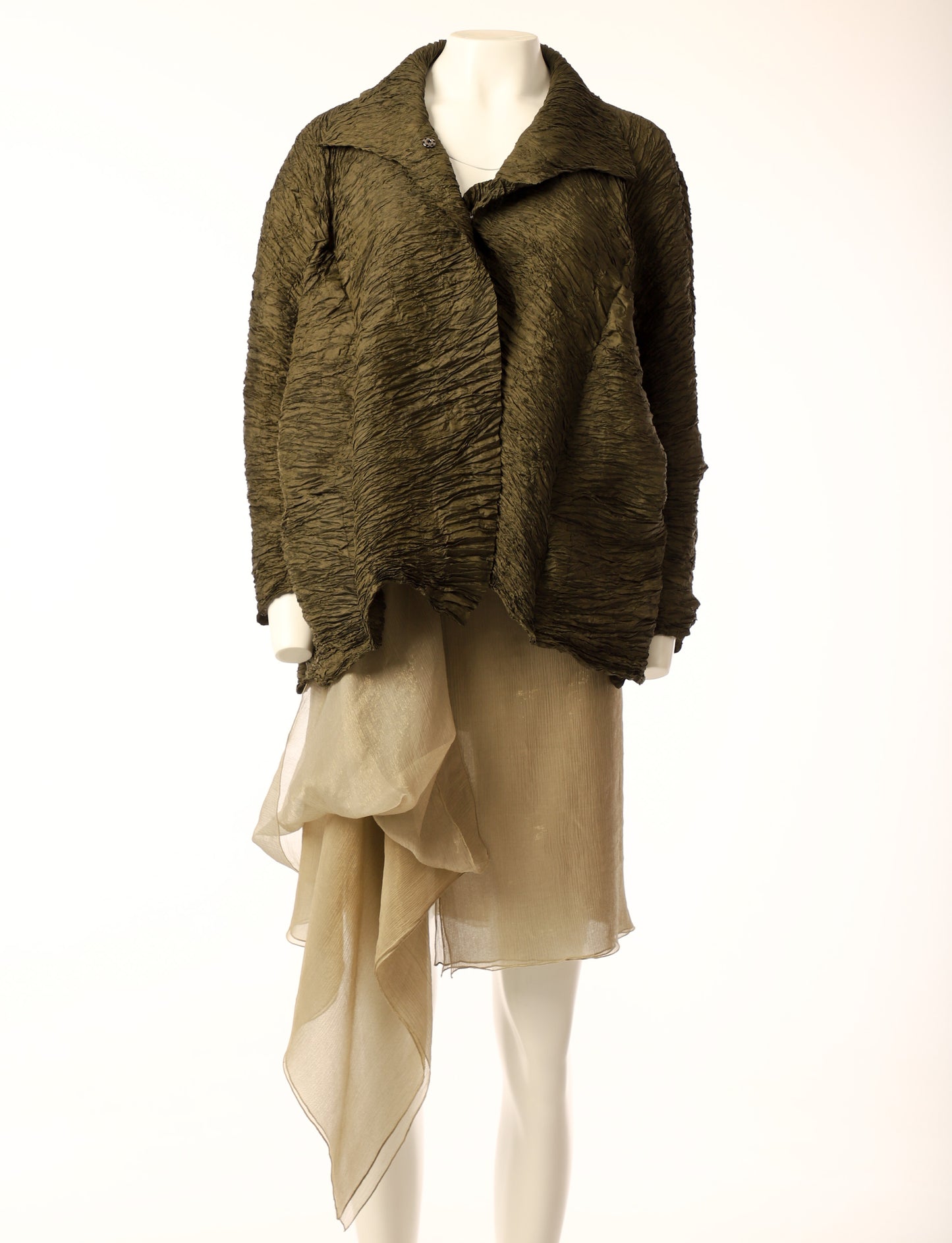Shu Moriyama Dark Green Pleated jacket