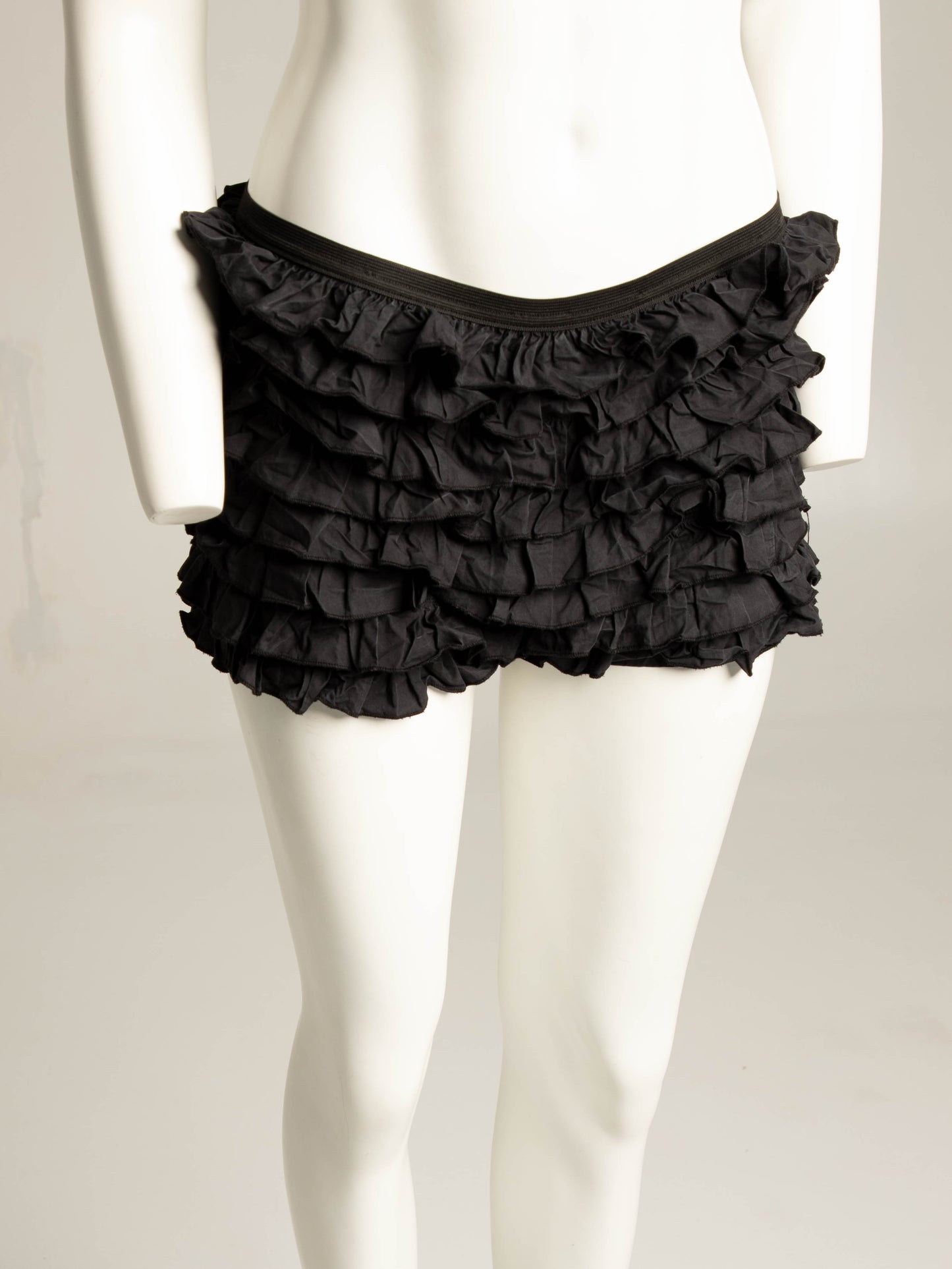 Alexander London Hi Tek Designs Ruffle Cancan Shorts
