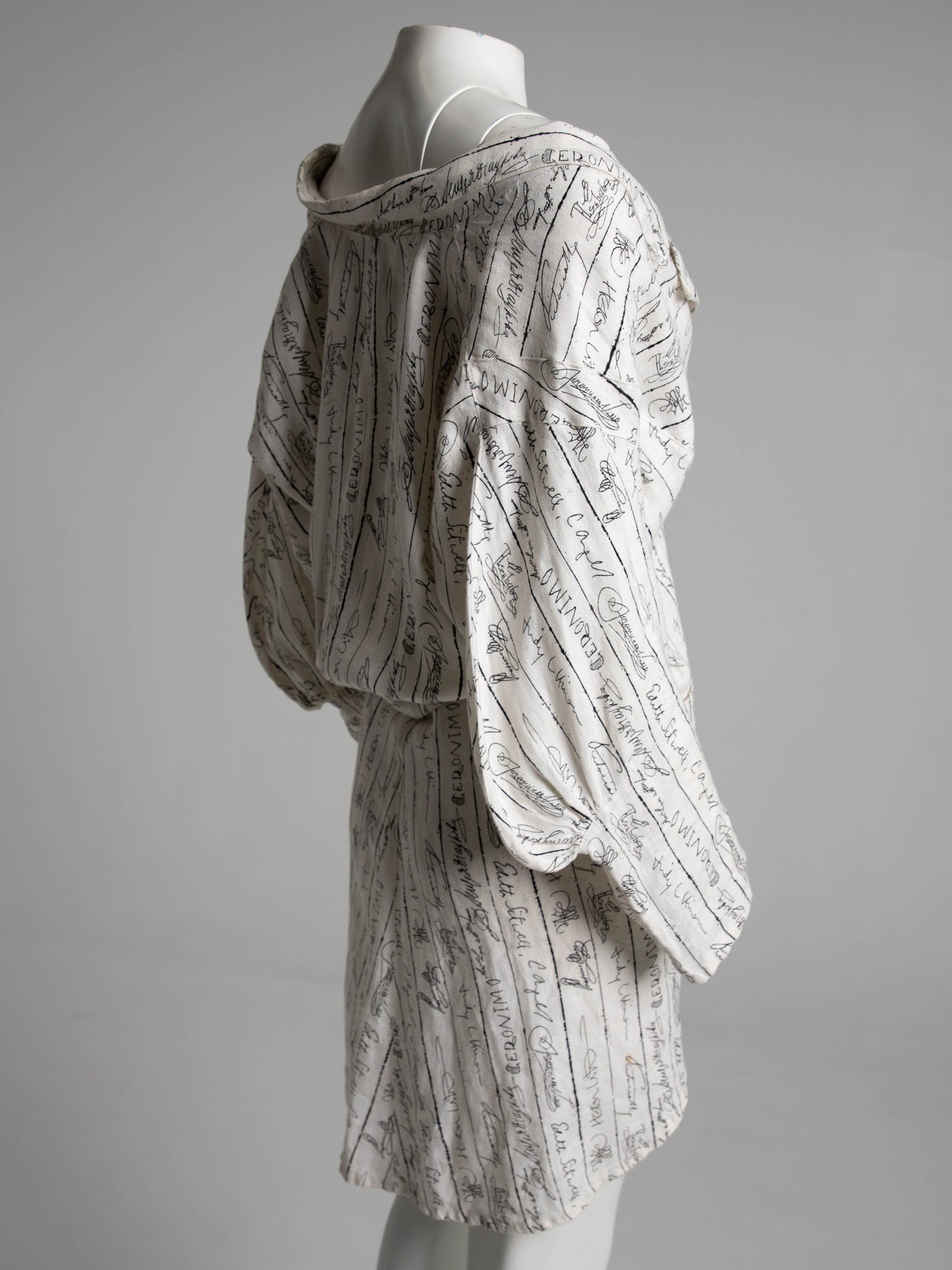 English Eccentrics 1986 'Signature' Print White Linen Jacket