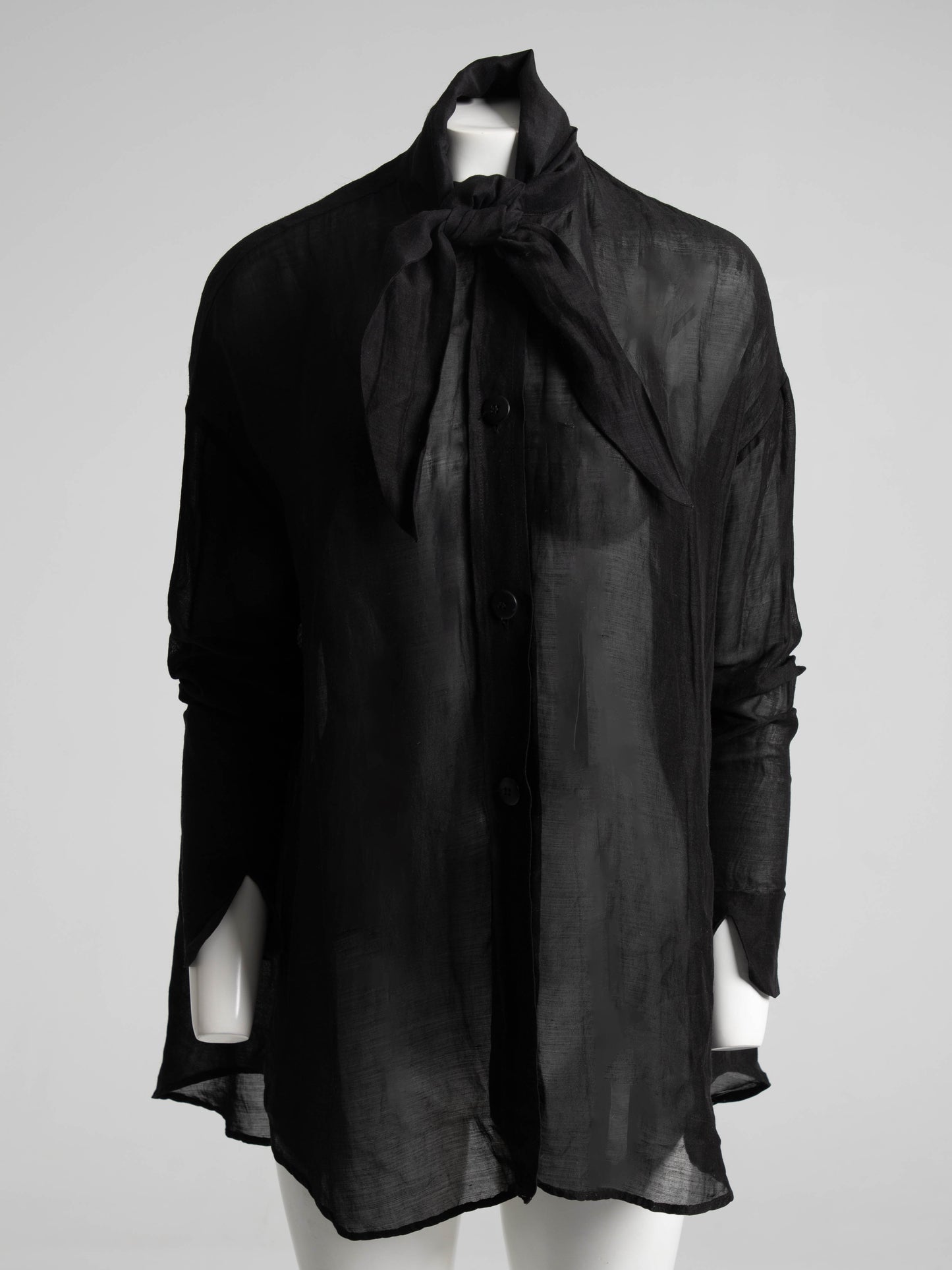 Romeo Gigli G Gigli Black Linen Shirt with Long Collar