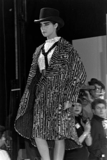 English Eccentrics 1985 'Signature' Print Linen Skirt Set