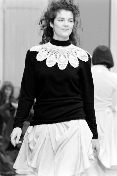 Pour Toi Miss Deanna A/W 1987 Crochet Collar Knit Dress