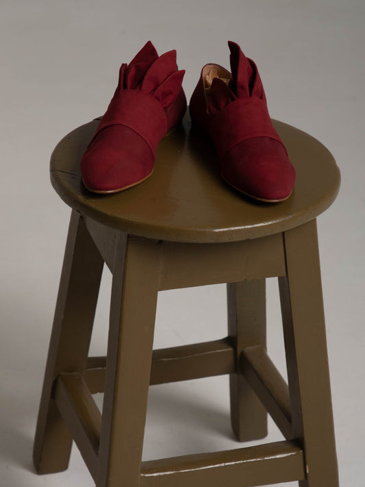 Romeo Gigli 1990 Red Petal Canvas Flats