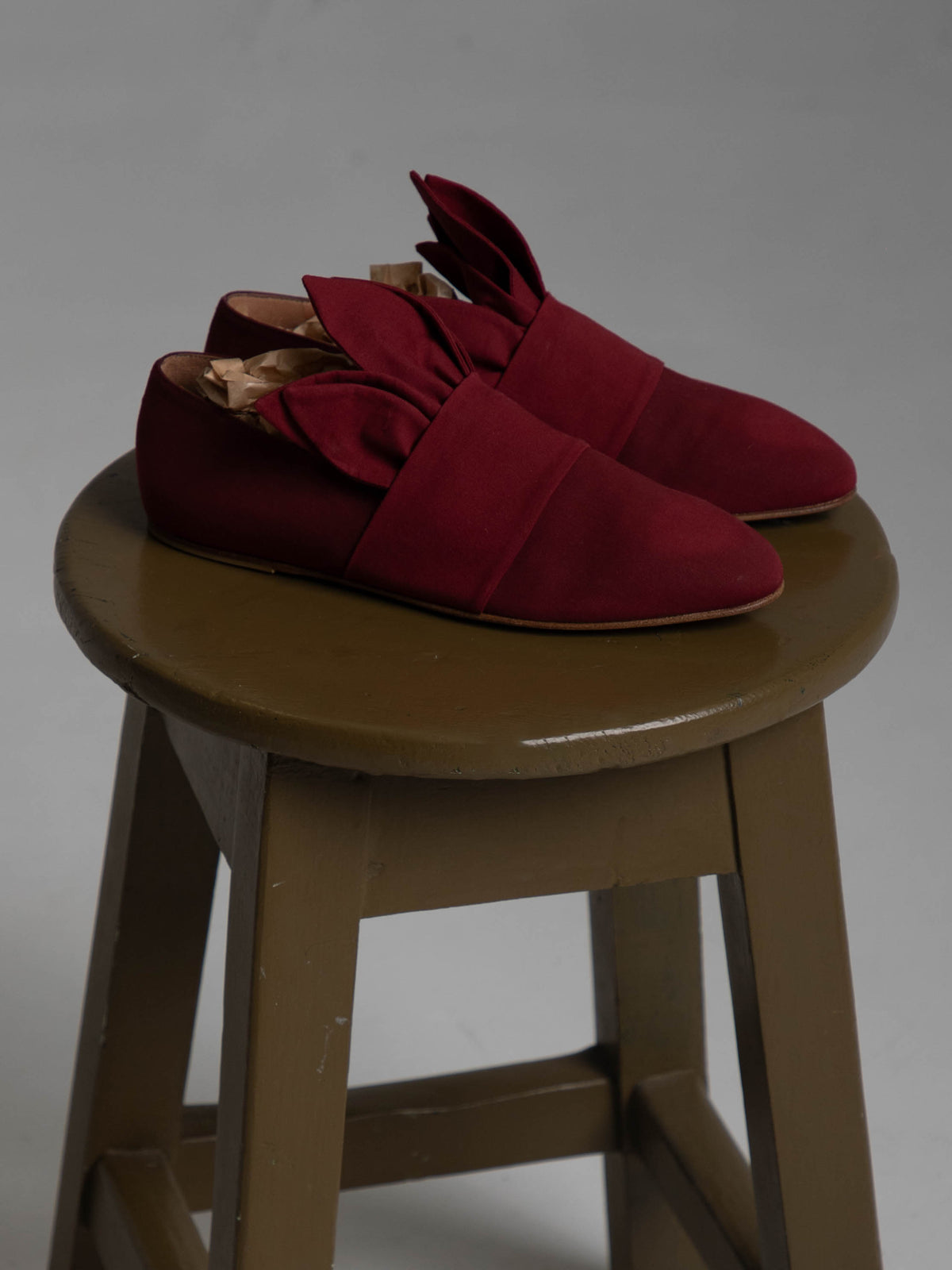 Romeo Gigli 1990 Red Petal Canvas Flats
