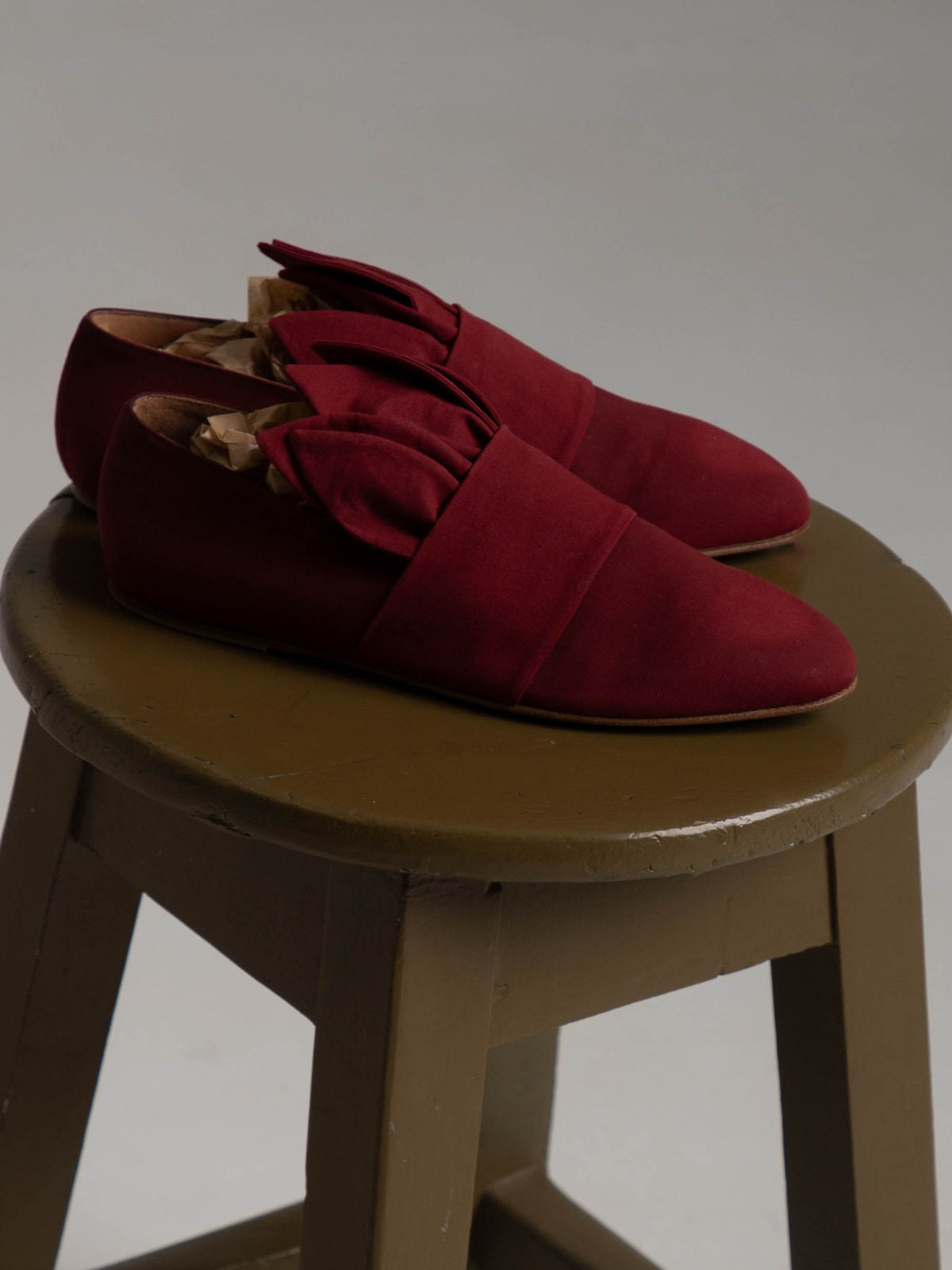 Romeo Gigli 1990 Red Petal Canvas Flats