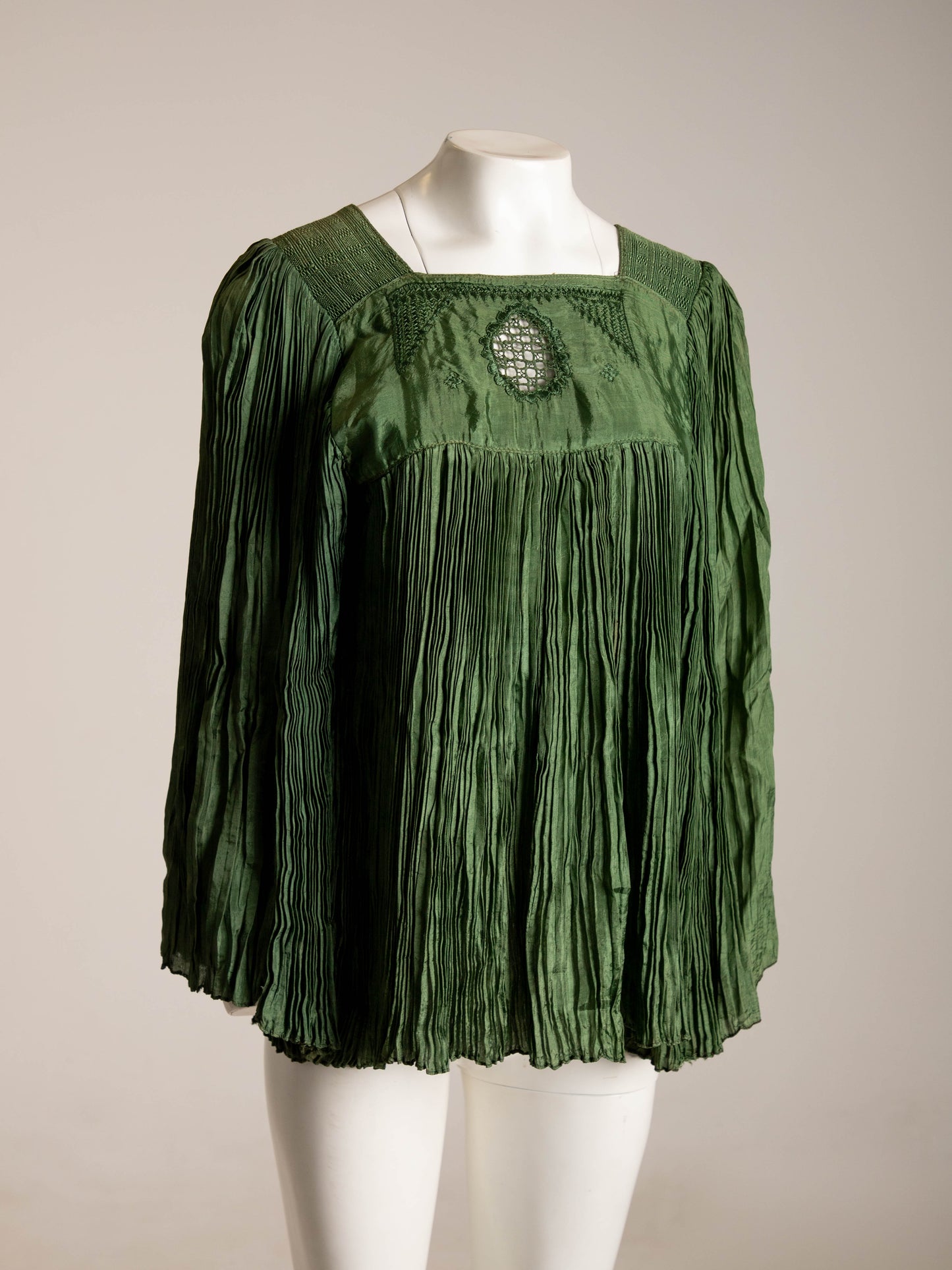 Afghan Plissé Green Blouse Circa 1970s