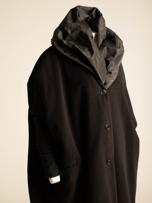 Dolce & Gabbana 1990 Black Wool and Taffeta Coat