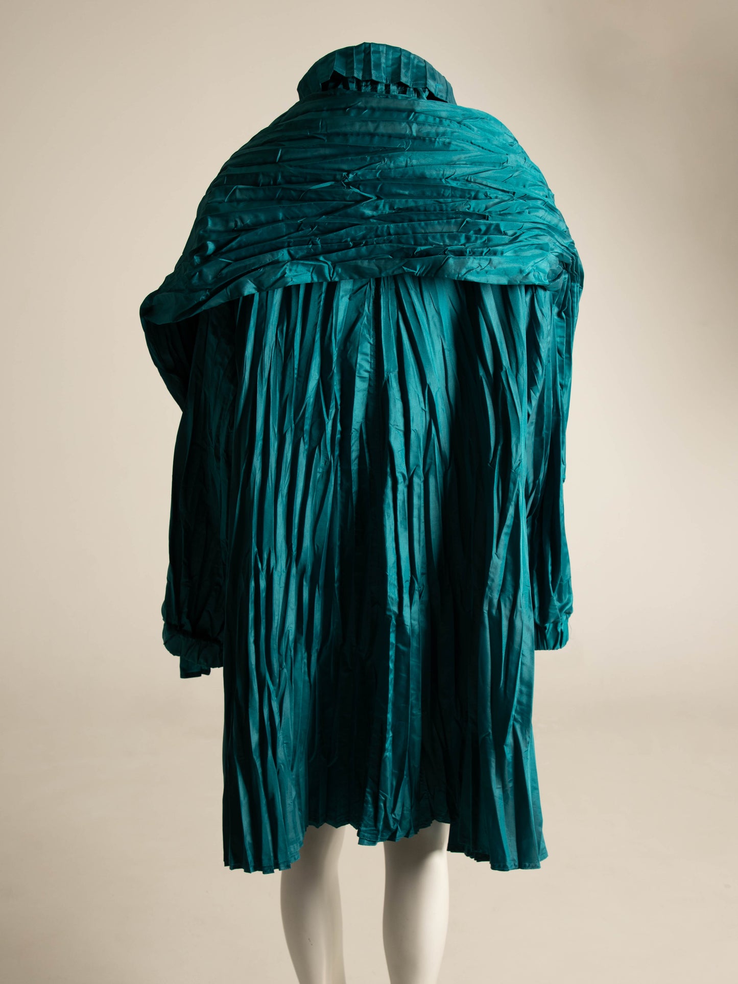 Romeo Gigli G Gigli Teal Pleated Windcoat