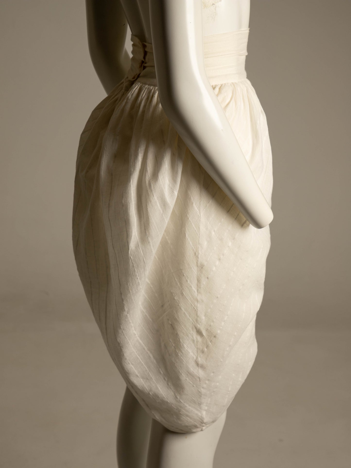 Romeo Gigli Creamy White Linen Layered Cocoon Skirt