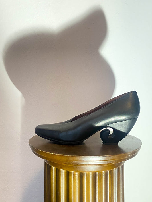 Sybilla 1988 Navy Spiral Heel Shoe
