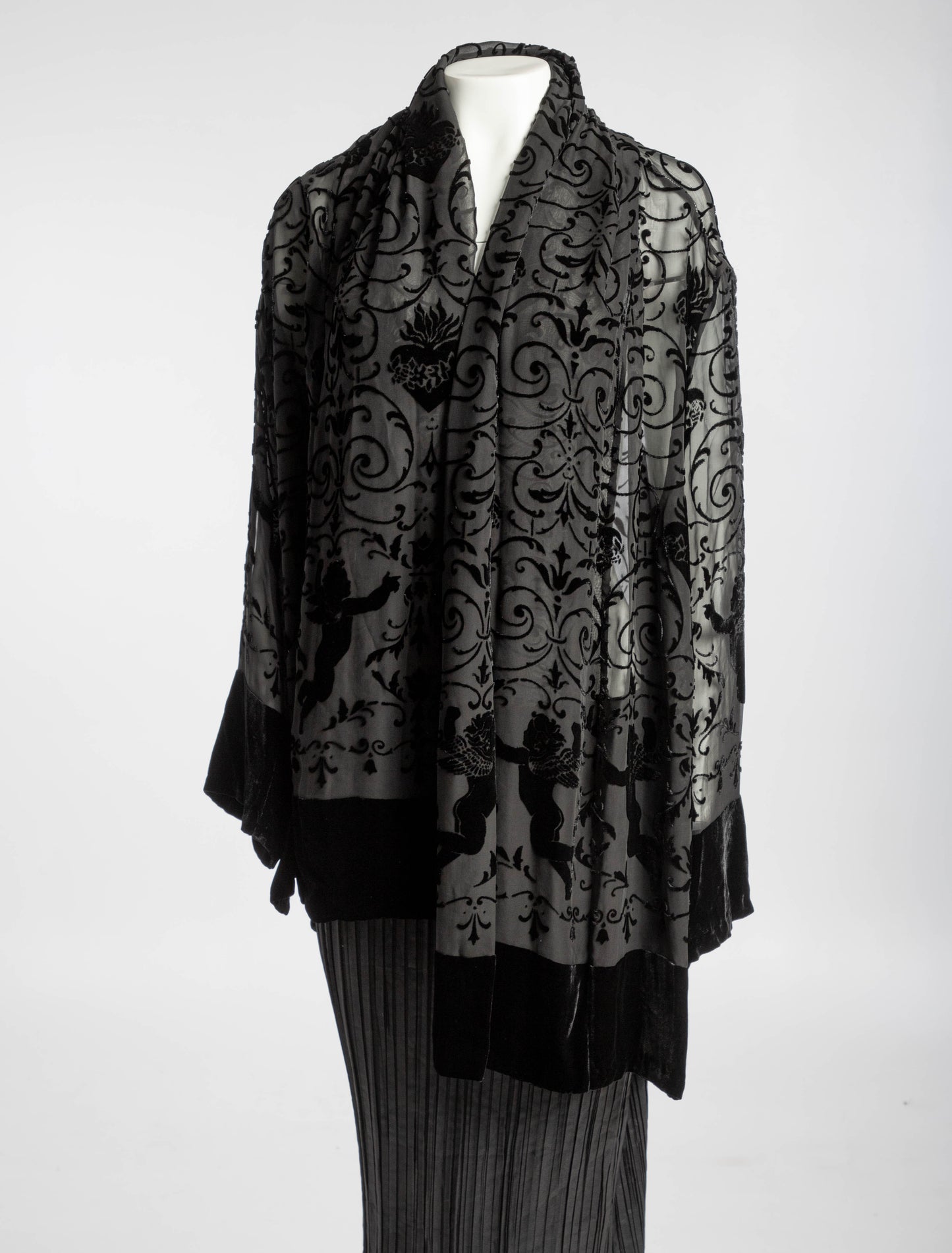 English Eccentrics Black Velvet Devore Baroque Duster Jacket