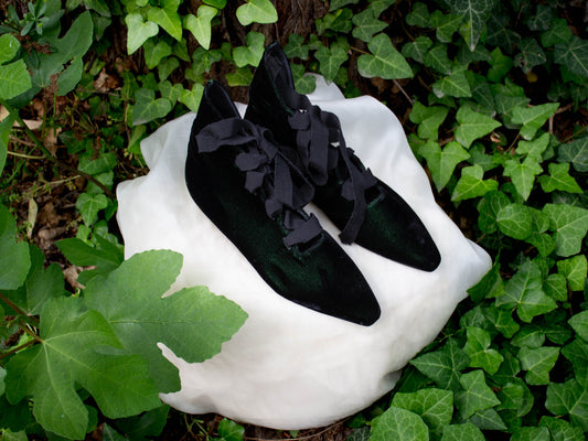Romeo Gigli Casadei A/W 1990 Black Green Velvet Shoes
