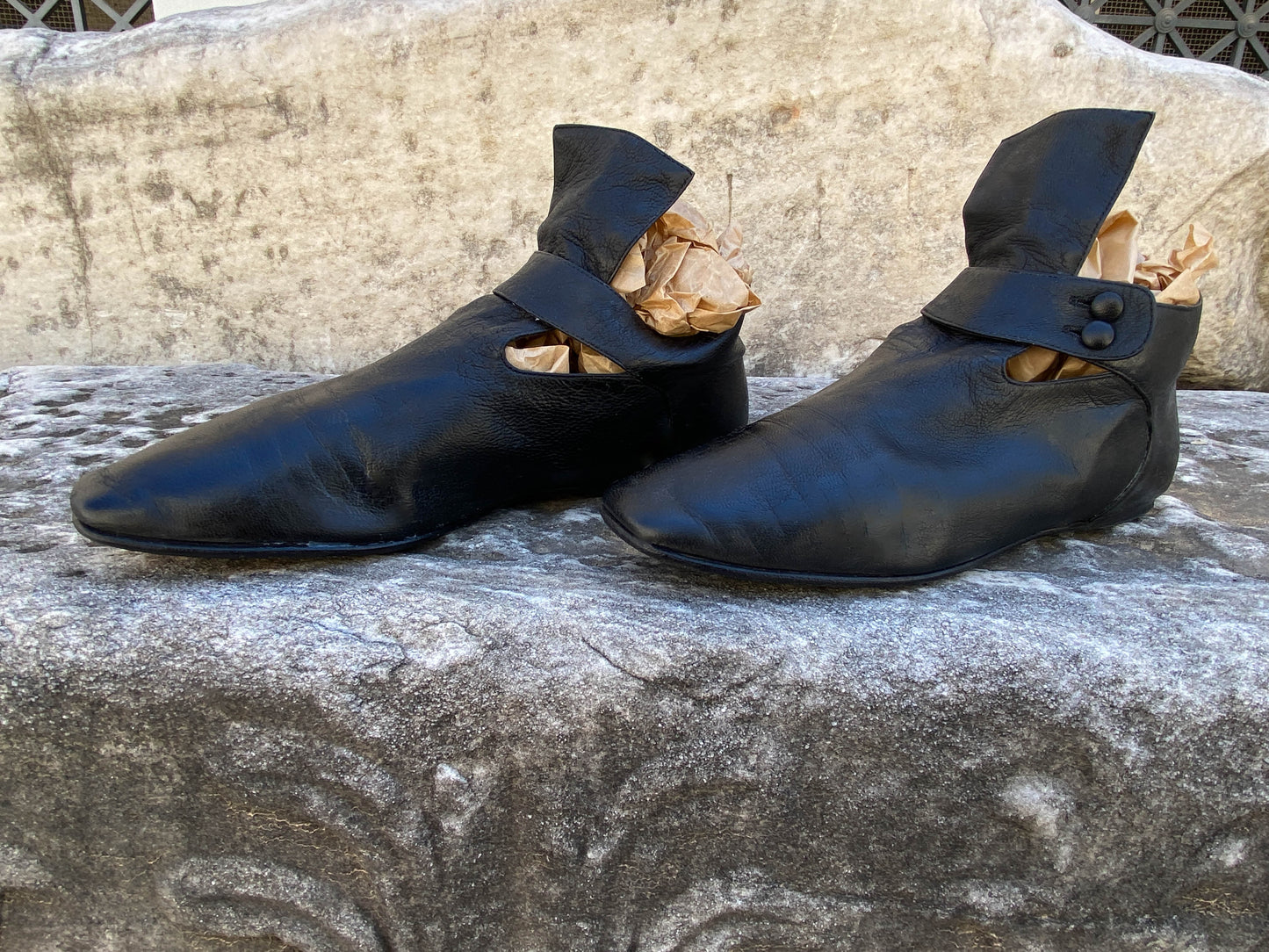 Romeo Gigli Black Leather Flats