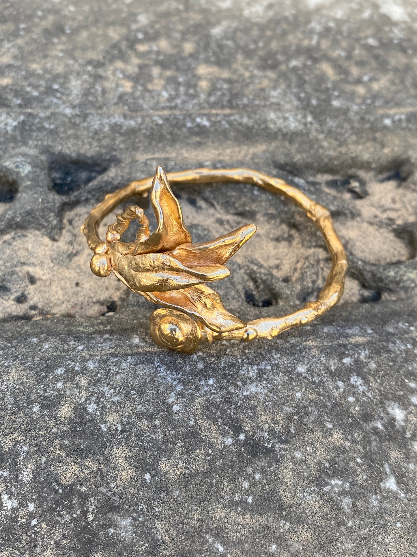 Elizaveta Alyson Rubin Budding Tendrils Bracelet in Bronze