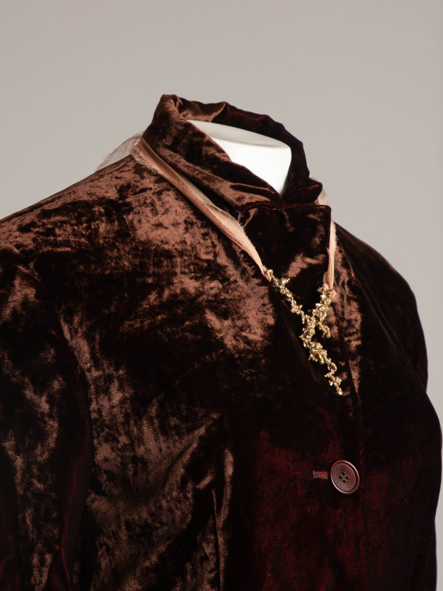 Elizaveta Alyson Rubin Sea Foam Entrails on Peach Silk Ribbon