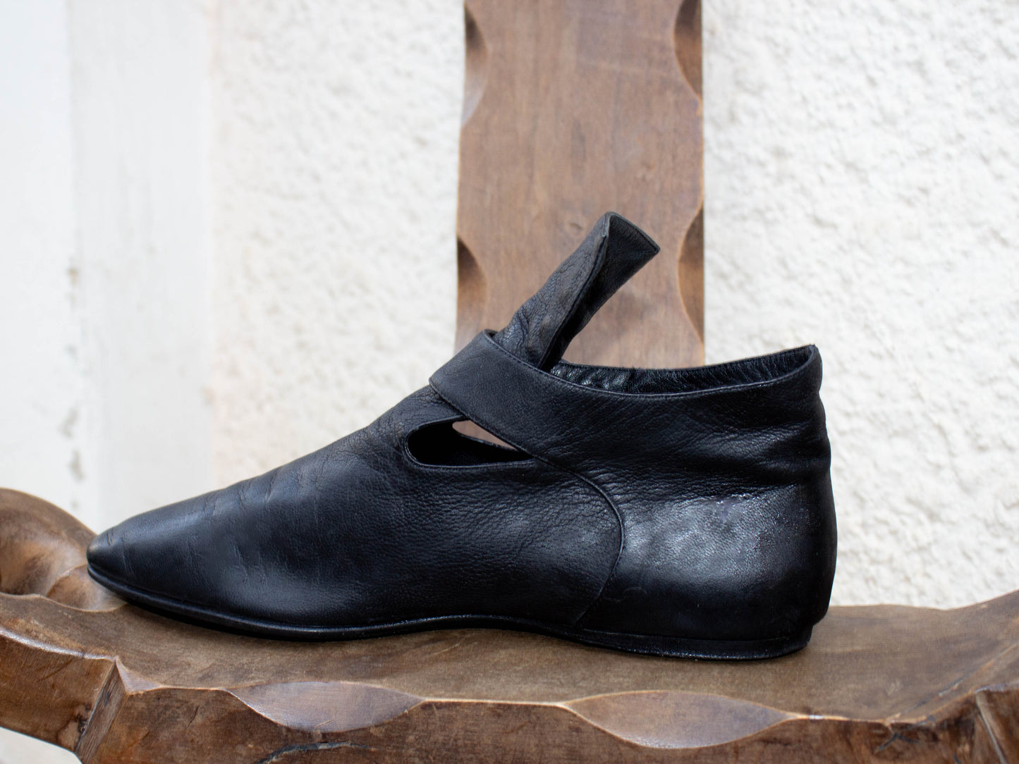 Romeo Gigli Black Leather Flats
