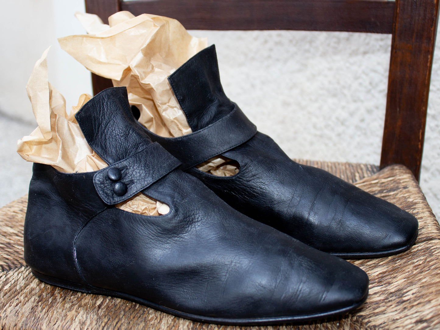 Romeo Gigli Black Leather Flats