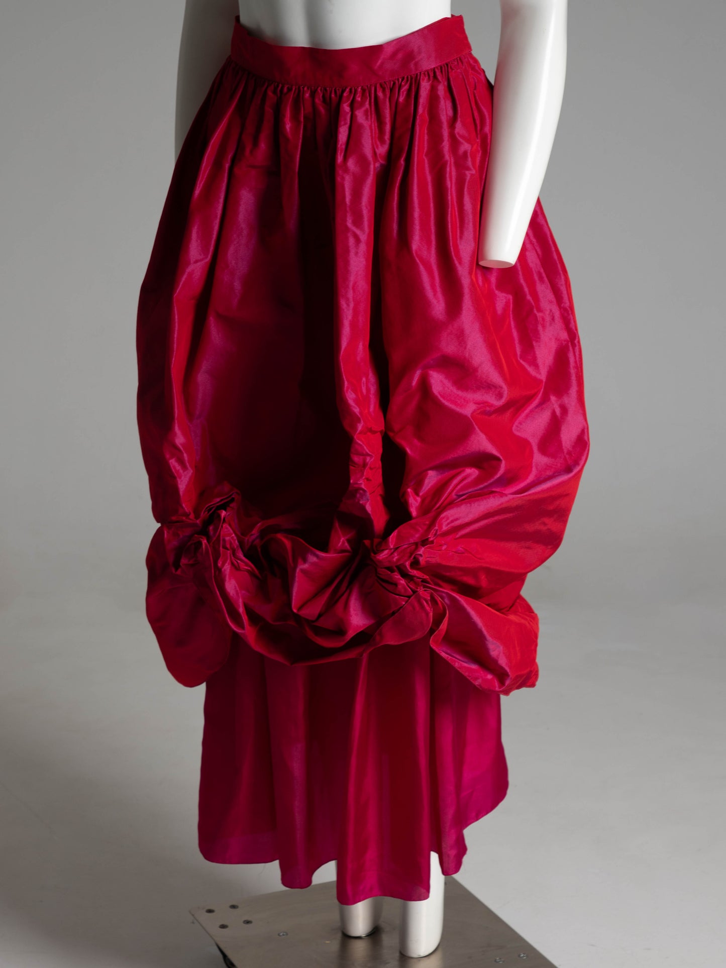 Giorgio Armani 1988 Magenta Silk Full Skirt