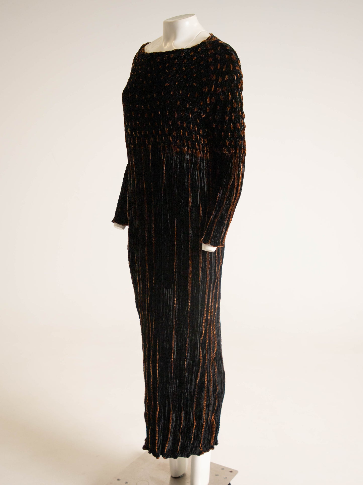 Art-to-wear Black Velvet Shibori Dress