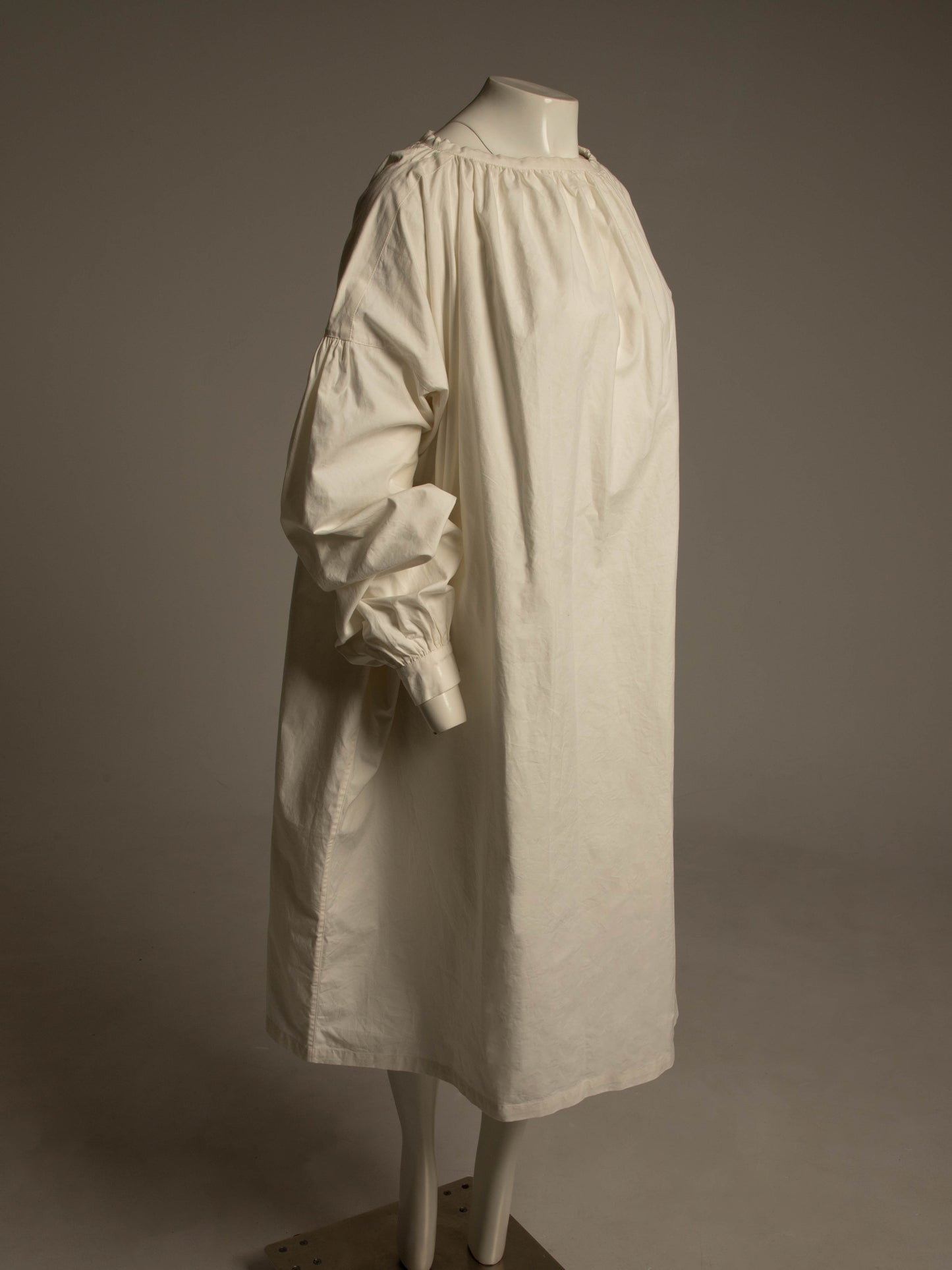 Egg Trading White Cotton Long Sleeve Smock Dress