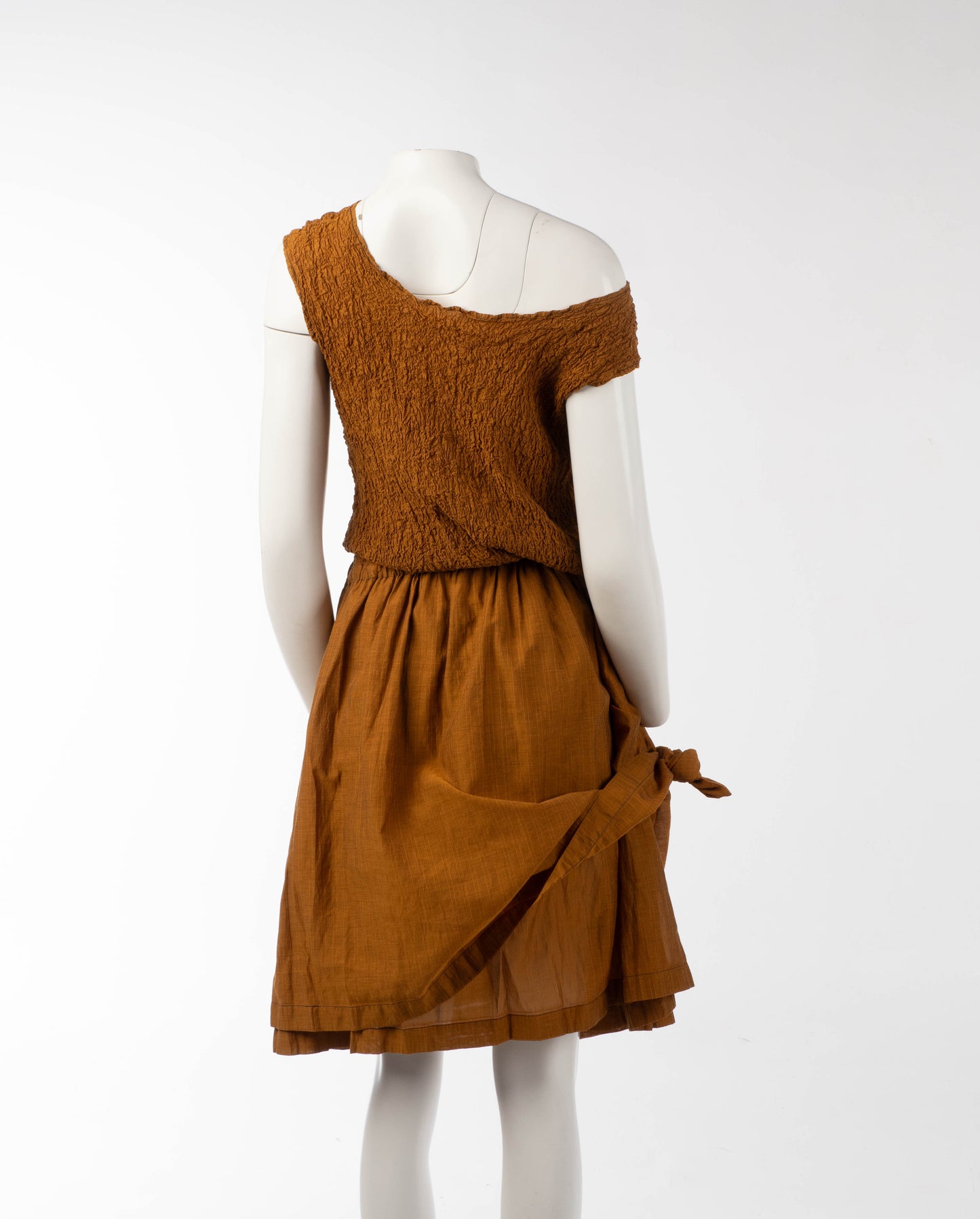 Issey Miyake ME Crinkle Pleated Brown Dress