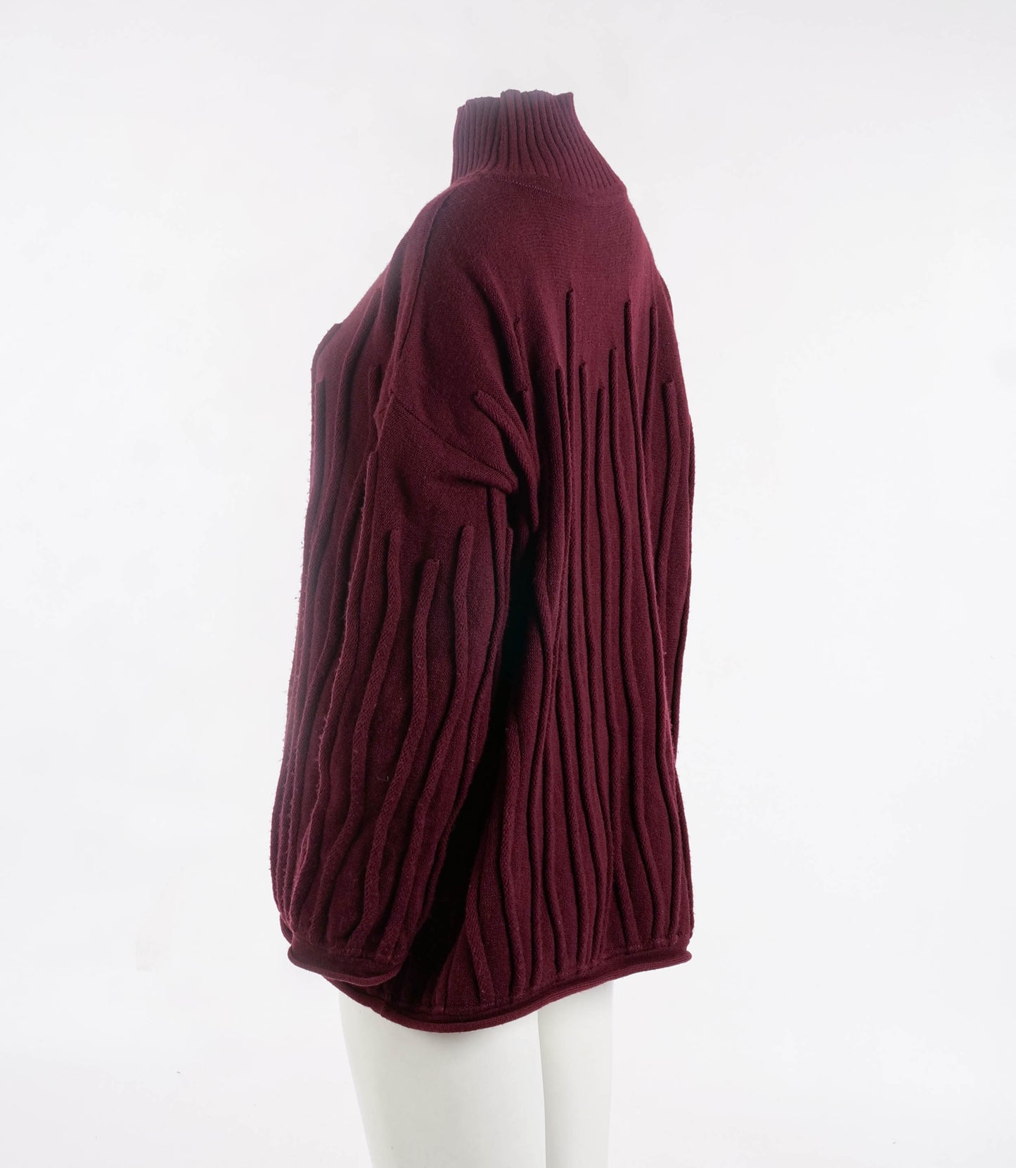 Romeo Gigli - G Gigli Dark Red Knit with 3D detail