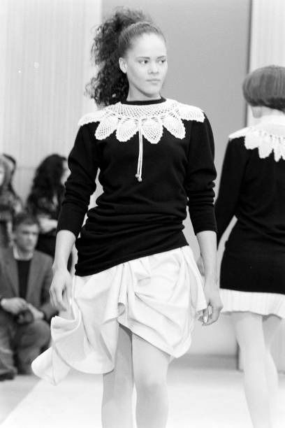 Pour Toi Miss Deanna A/W 1987 Crochet Collar Knit Dress